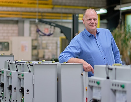 ISI Industrieprodukte GmbH | Development and production of mechanical and electrostatic air filter devices | Quality and innovation since 1973.
